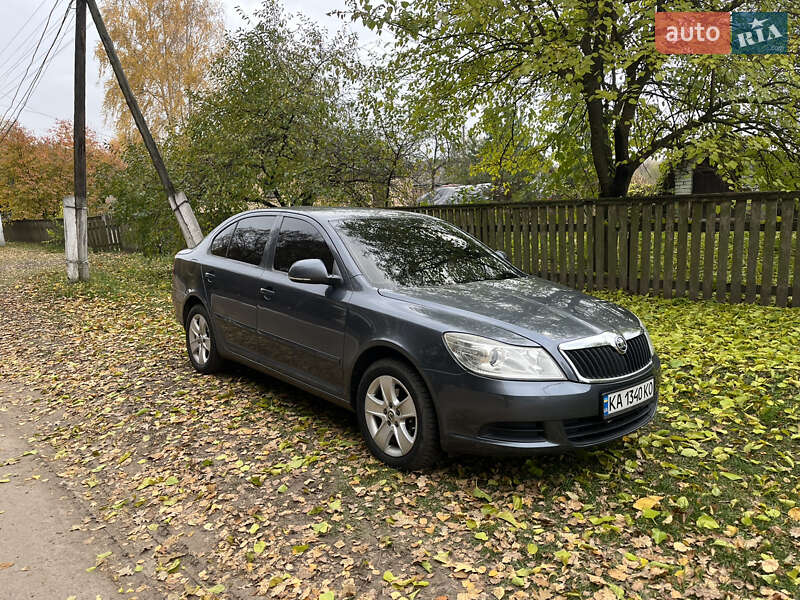 Skoda Octavia 2012 Skoda Octavia 2012