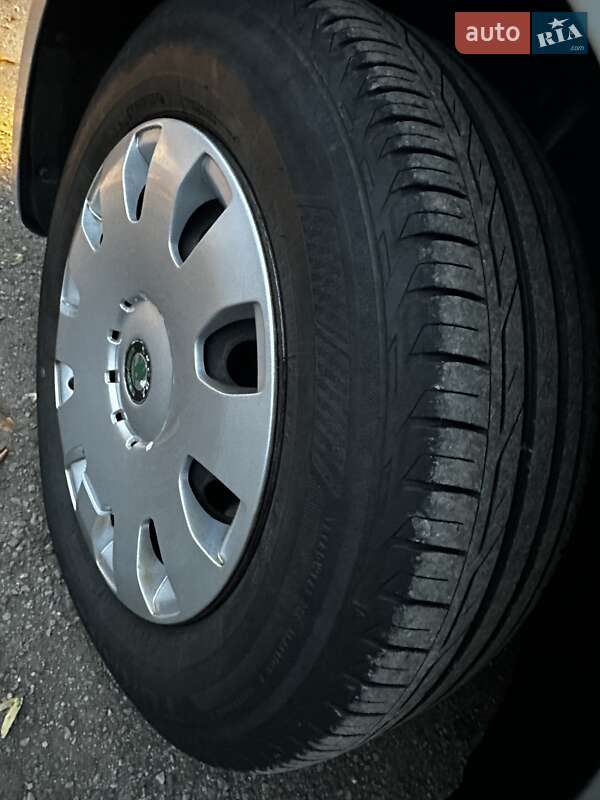 Ліфтбек Skoda Octavia 2011 в Надвірній фото 20 Ліфтбек Skoda Octavia 2011 в Надвірній