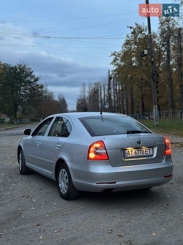 Ліфтбек Skoda Octavia 2011 в Надвірній фото 39 Ліфтбек Skoda Octavia 2011 в Надвірній