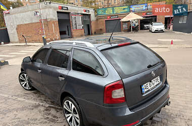 Универсал Skoda Octavia 2010 в 