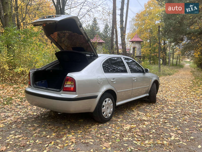 Ліфтбек Skoda Octavia 2003 в Борщеві фото 17 Ліфтбек Skoda Octavia 2003 в Борщеві