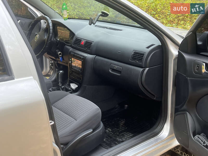 Ліфтбек Skoda Octavia 2003 в Борщеві фото 22 Ліфтбек Skoda Octavia 2003 в Борщеві