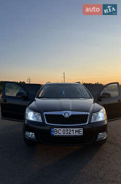 Универсал Skoda Octavia 2010 в Дрогобыче