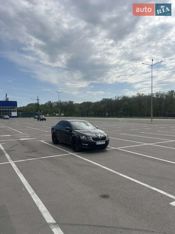 Лифтбек Skoda Octavia 2020 в Запорожье
