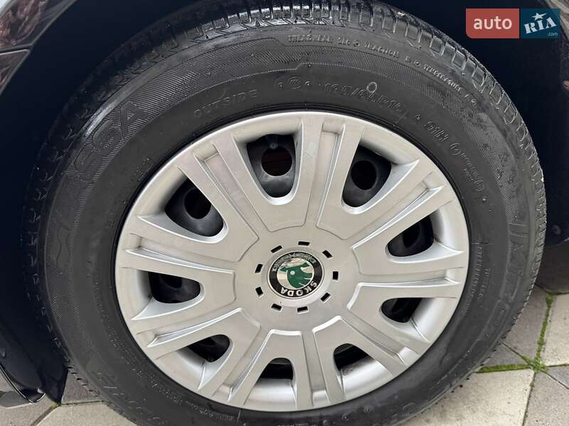 Універсал Skoda Octavia 2009 в Києві