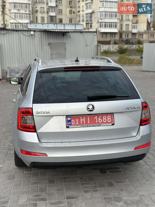 Универсал Skoda Octavia 2014 в Запорожье