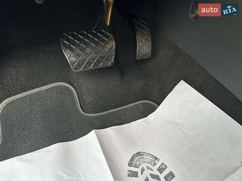 Универсал Skoda Octavia 2014 в Запорожье