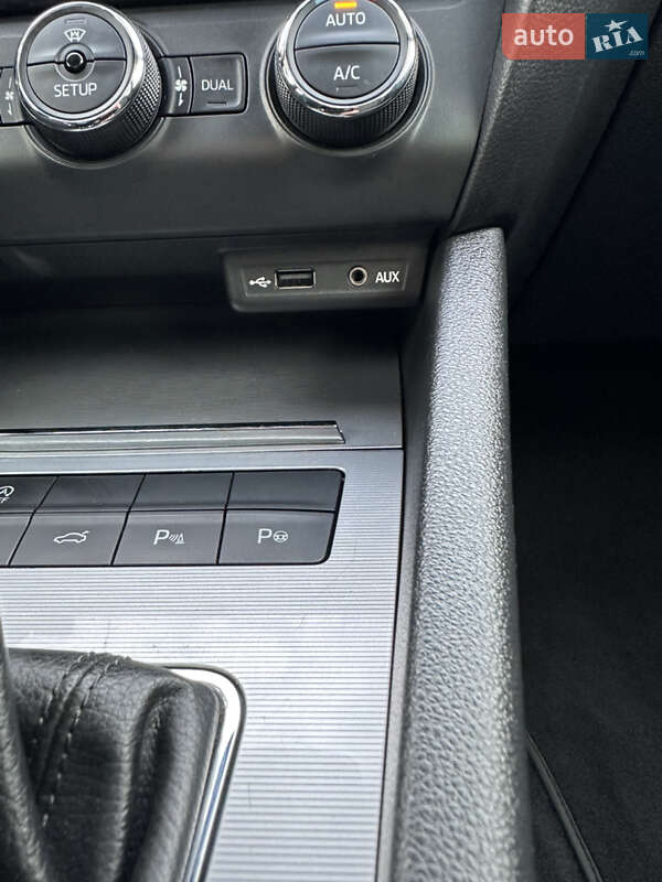 Универсал Skoda Octavia 2014 в Запорожье