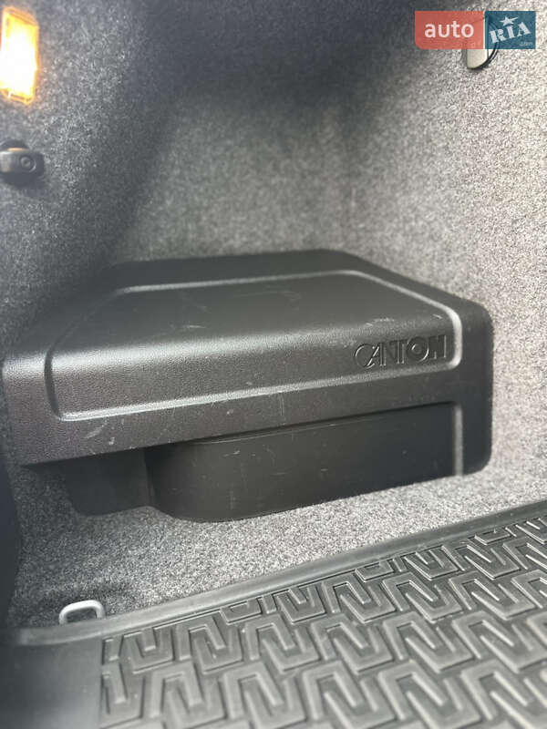 Универсал Skoda Octavia 2014 в Запорожье