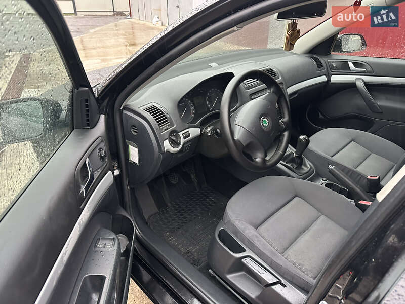 Універсал Skoda Octavia 2006 в Сокалі