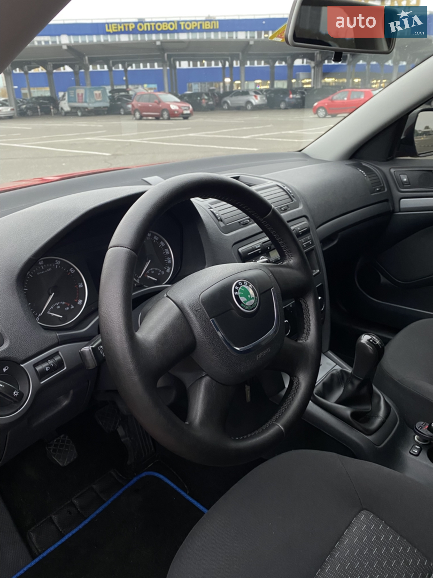 2010 Skoda Octavia - мініатюра 17