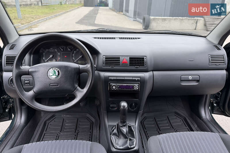 Лифтбек Skoda Octavia 2001 в Киеве фото 19 Лифтбек Skoda Octavia 2001 в Киеве