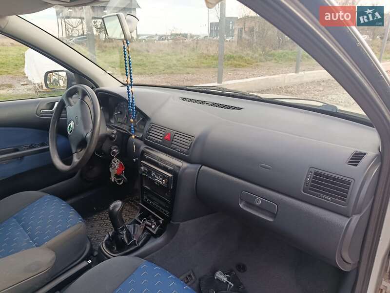 Универсал Skoda Octavia 2002 в Ивано-Франковске