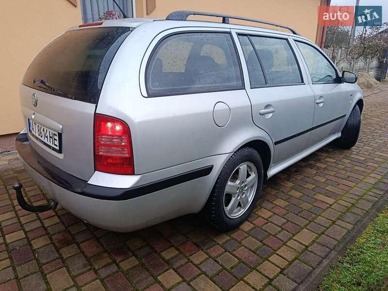 Универсал Skoda Octavia 2002 в Ивано-Франковске