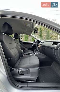 Універсал Skoda Octavia 2015 в  фото 79 Універсал Skoda Octavia 2015 в