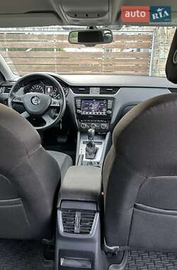 Універсал Skoda Octavia 2015 в  фото 102 Універсал Skoda Octavia 2015 в