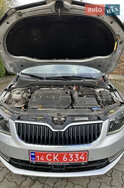 Універсал Skoda Octavia 2015 в  фото 131 Універсал Skoda Octavia 2015 в