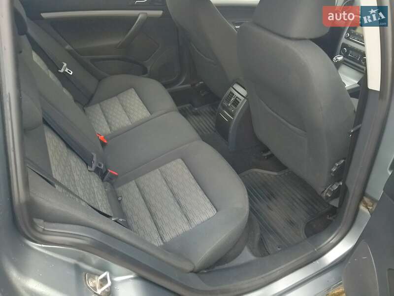 Универсал Skoda Octavia 2013 в Ровно