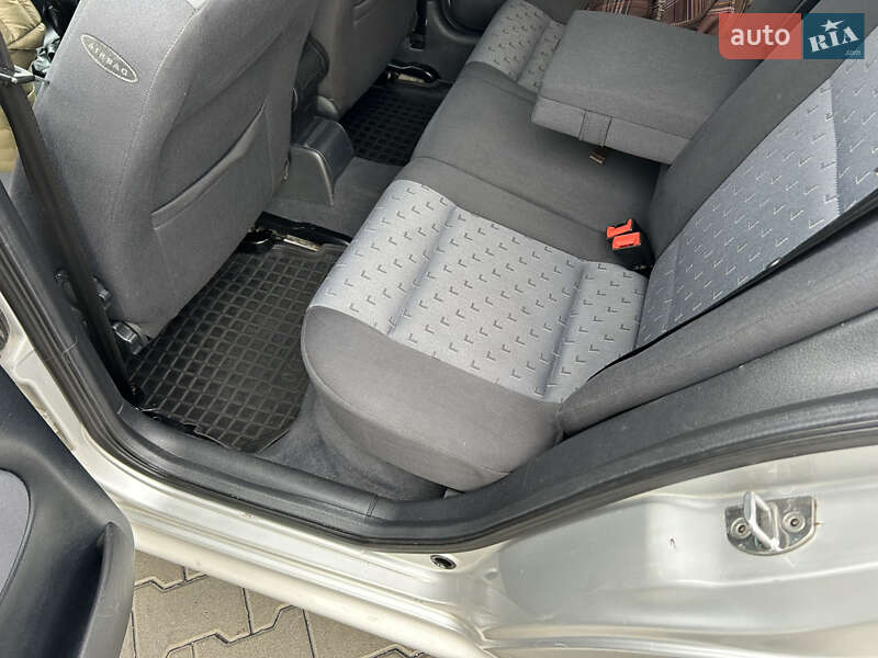 Универсал Skoda Octavia 2001 в Черкассах фото 17 Универсал Skoda Octavia 2001 в Черкассах