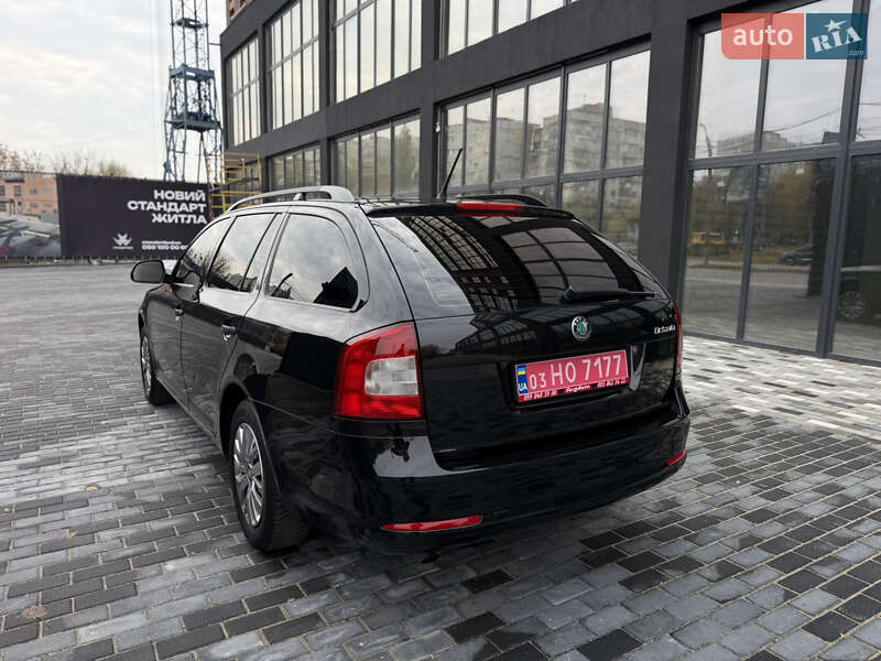 Универсал Skoda Octavia 2012 в Полтаве