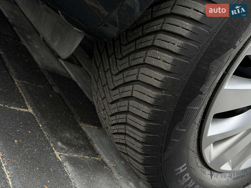 Универсал Skoda Octavia 2012 в Полтаве