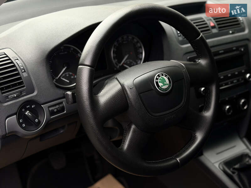 Универсал Skoda Octavia 2012 в Полтаве