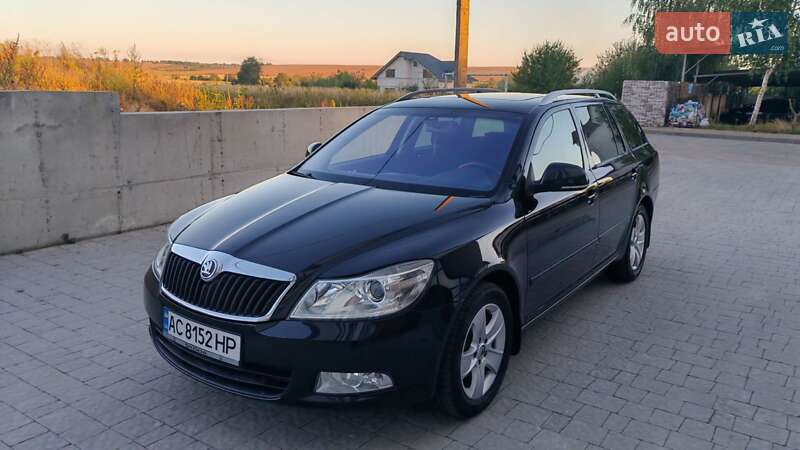 Универсал Skoda Octavia 2009 в Сокале