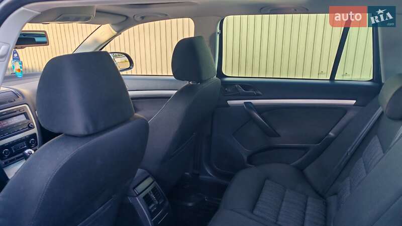 Универсал Skoda Octavia 2009 в Сокале