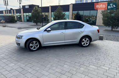 Лифтбек Skoda Octavia 2013 в Хмельницком