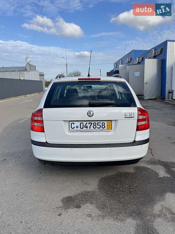 Универсал Skoda Octavia 2008 в Каменке