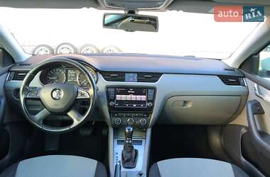 Універсал Skoda Octavia 2014 в  фото 15 Універсал Skoda Octavia 2014 в
