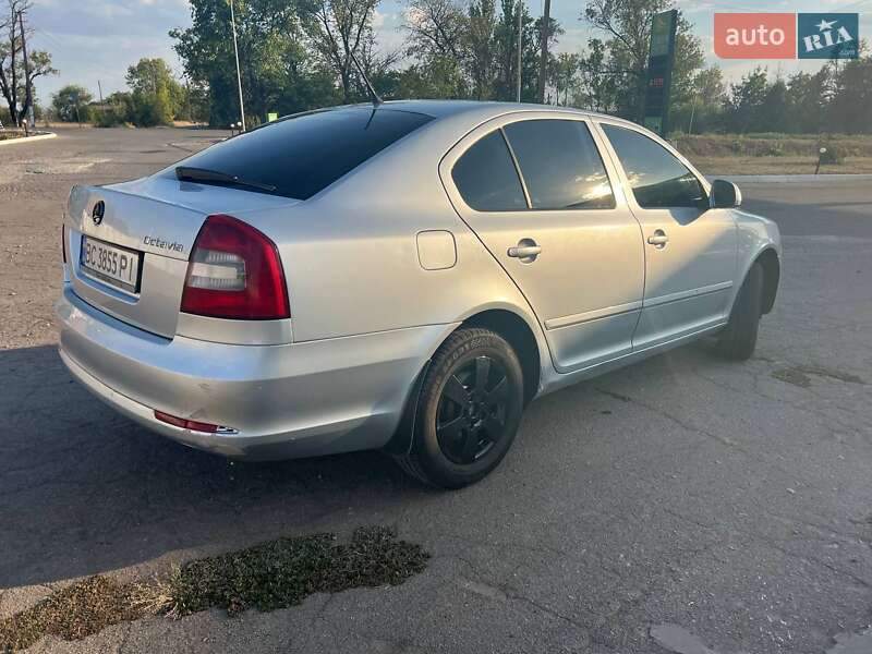 Лифтбек Skoda Octavia 2011 в Никополе фото 5 Лифтбек Skoda Octavia 2011 в Никополе