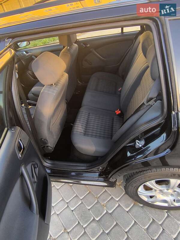 Универсал Skoda Octavia 2008 в Теплике фото 17 Универсал Skoda Octavia 2008 в Теплике