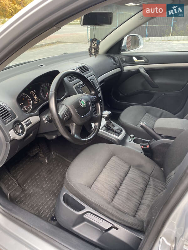 Универсал Skoda Octavia 2010 в Тернополе