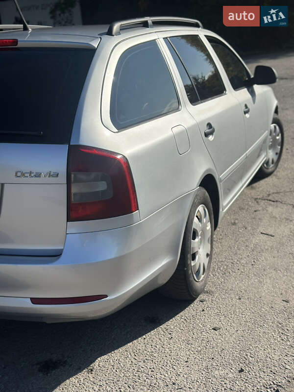 Універсал Skoda Octavia 2010 в Вінниці