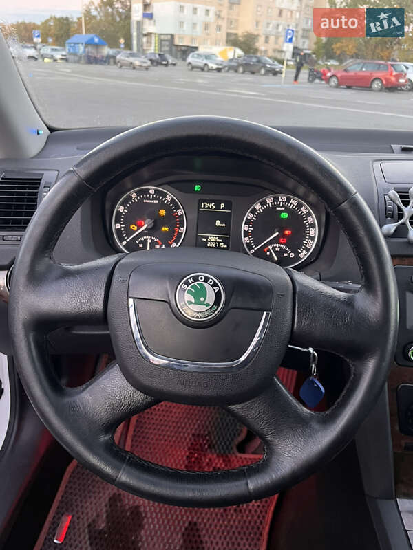 Лифтбек Skoda Octavia 2012 в Кропивницком фото 14 Лифтбек Skoda Octavia 2012 в Кропивницком