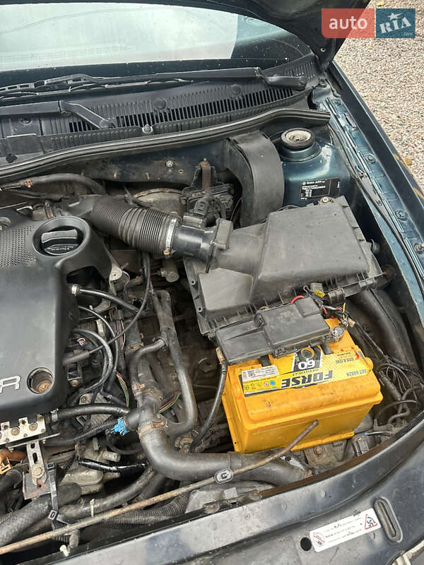 Лифтбек Skoda Octavia 1998 в Киеве