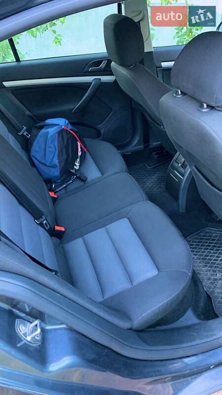 Ліфтбек Skoda Octavia 2008 в Городку фото 12 Ліфтбек Skoda Octavia 2008 в Городку
