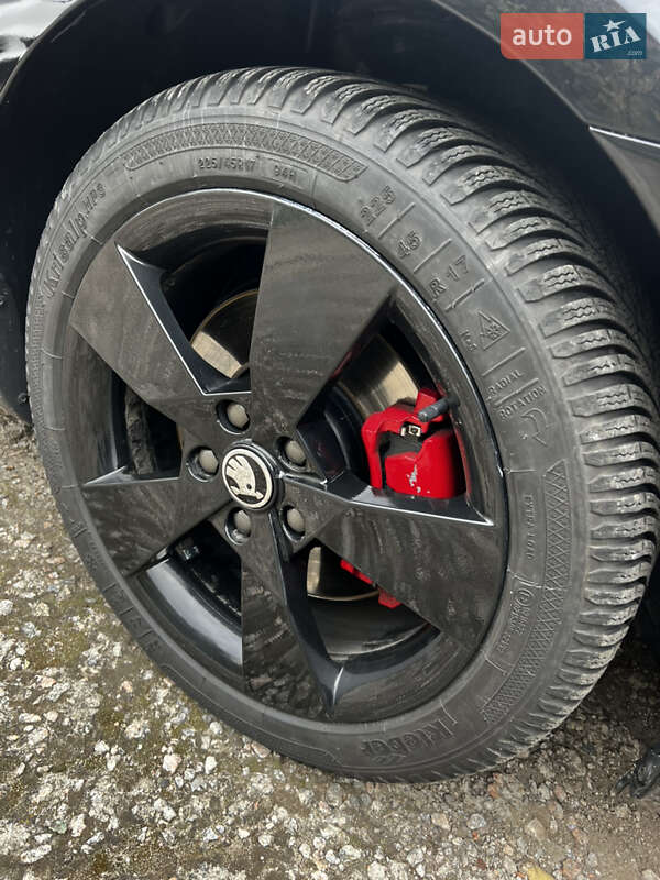 Универсал Skoda Octavia 2017 в Покрове