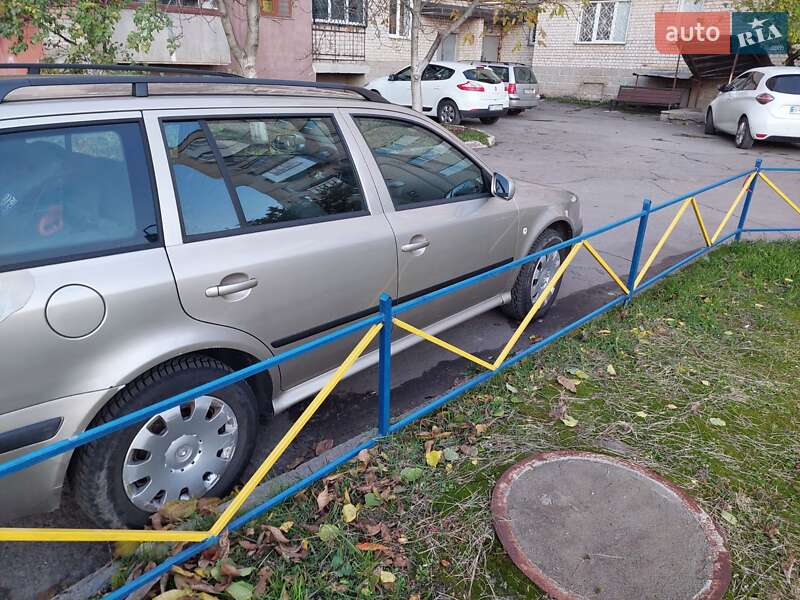 Универсал Skoda Octavia 2004 в Хмельницком