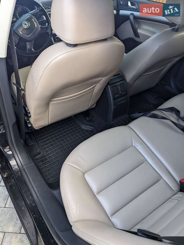 Универсал Skoda Octavia 2010 в Дрогобыче