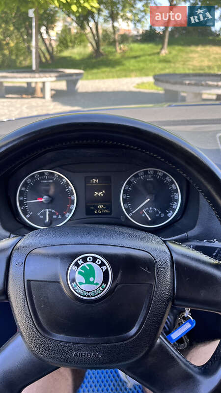 Универсал Skoda Octavia 2012 в Виннице