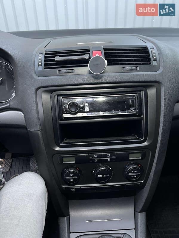 Ліфтбек Skoda Octavia 2007 в Дніпрі