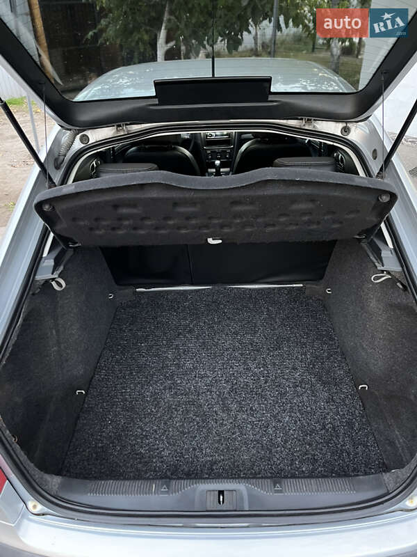 Ліфтбек Skoda Octavia 2007 в Дніпрі