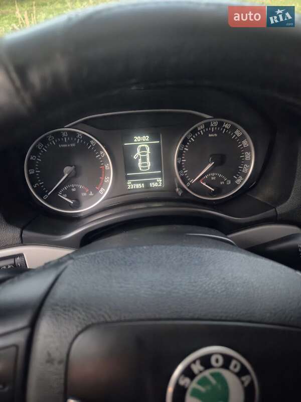 Универсал Skoda Octavia 2012 в Самборе