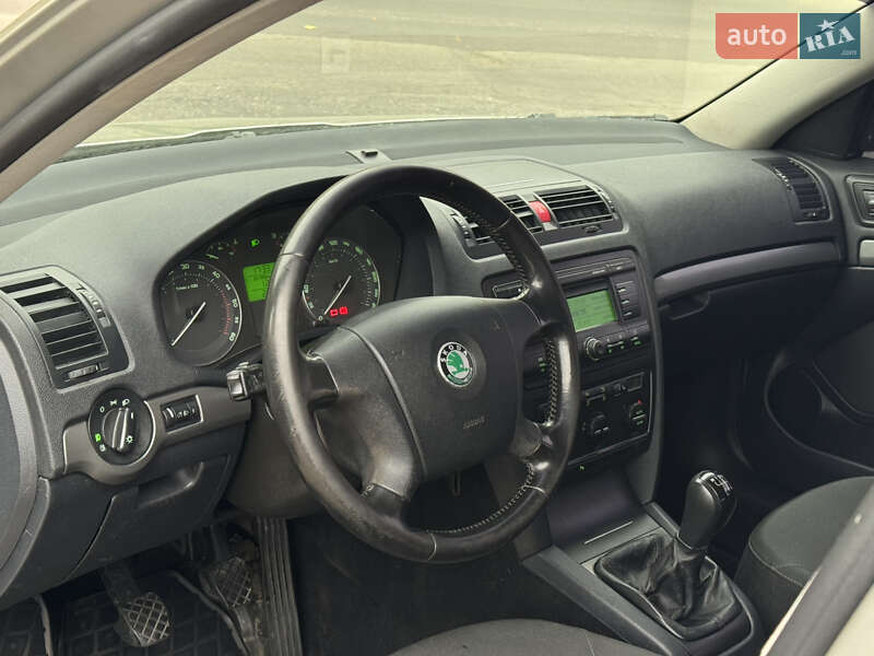 Лифтбек Skoda Octavia 2007 в Николаеве фото 14 Лифтбек Skoda Octavia 2007 в Николаеве