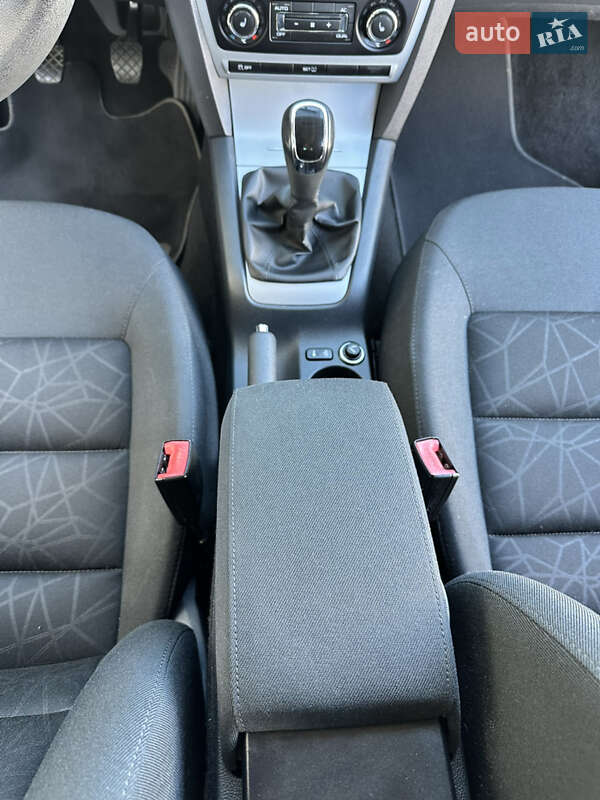 Универсал Skoda Octavia 2012 в Мукачево фото 7 Универсал Skoda Octavia 2012 в Мукачево