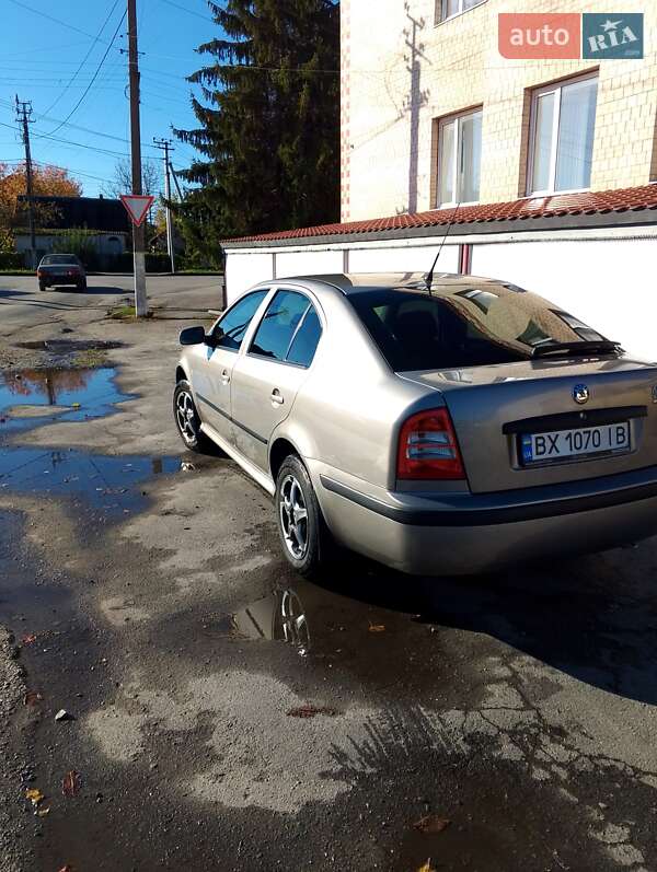 Лифтбек Skoda Octavia 2007 в Староконстантинове