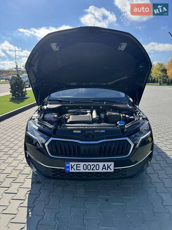 Лифтбек Skoda Octavia 2024 в Днепре
