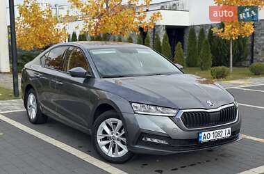 Лифтбек Skoda Octavia 2023 в 